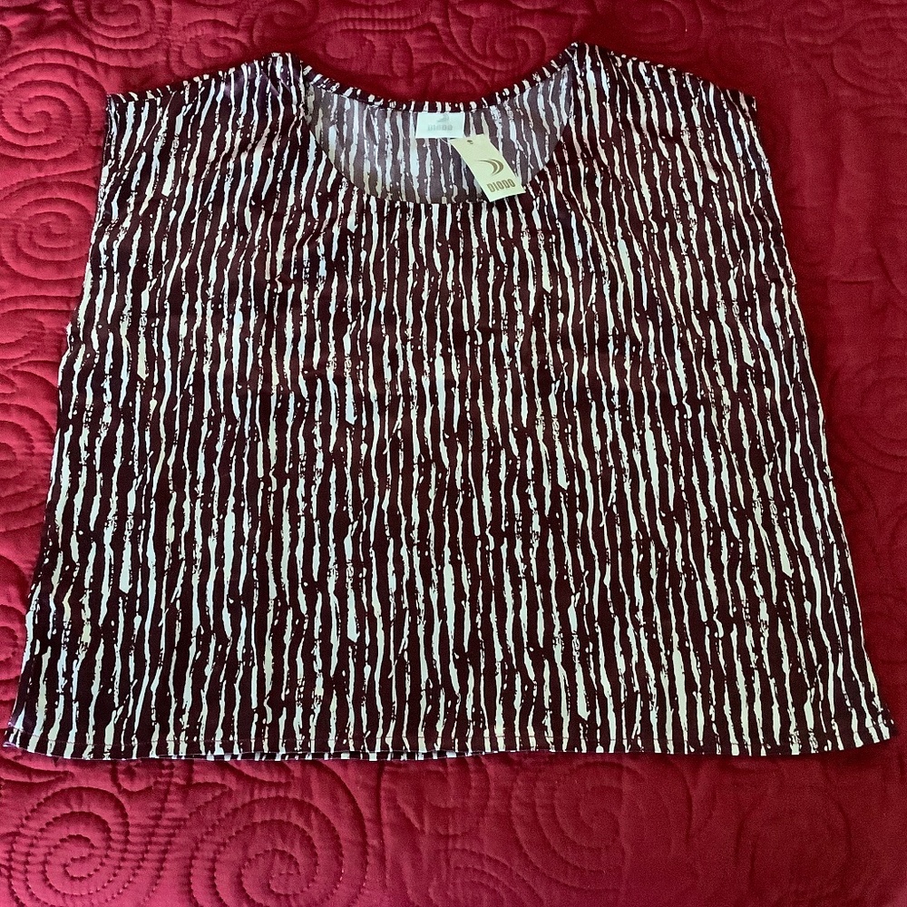 NEW Sleeveless Top Square Shape Rayon like fabric  New with tags